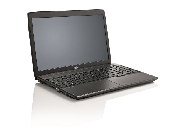 Fujitsu LIFEBOOK A544 Intel® Core™ i5 i5-4210M Laptop 39.6 cm (15.6") HD 4 GB DDR3L-SDRAM 500 GB HDD Windows 7 Professional Black