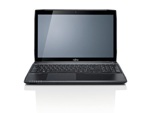 Fujitsu LIFEBOOK AH564 Intel® Core™ i7 i7-4702MQ Laptop 39.6 cm (15.6") Touchscreen 8 GB DDR3-SDRAM 1 TB HDD Windows 8.1 Black