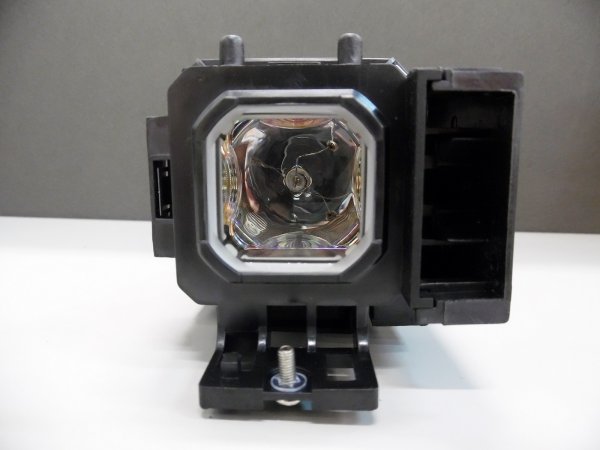 Diamond Lamps Lamp for NEC VT480:VT490:VT491:VT495:VT580:VT590:VT595:VT695 Projector