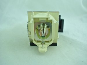 Diamond Lamps Lamp for BENQ PB8140:PE8140:PE8240:PB8240 Projector