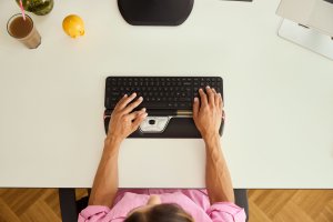 Contour Design RollerMouse Red, Wireless