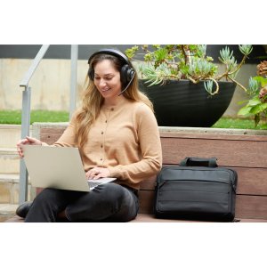 Kensington EQ 16" Laptop Carrying Case