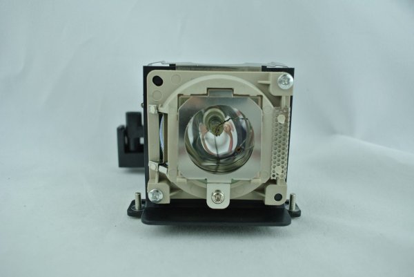 Diamond Lamps Lamp for BENQ PB6200:PB6100 Projector