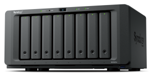 Synology DiskStation DS1825+ NAS/storage server Ryzen Embedded V1500B 8 GB DDR4 0 TB Black