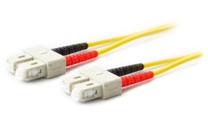 AddOn Networks 2m SC-SC InfiniBand/fibre optic cable Yellow