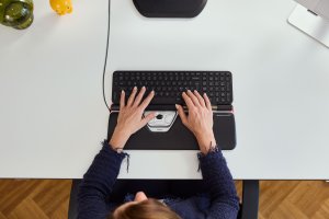 Contour Design RollerMouse Red Plus, Wired