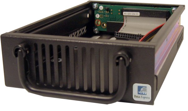 CRU DE100, Carrier Only, 68-pin, U160 Black