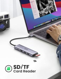 Ugreen 6-in-1 USB-C Hub USB Type-C Silver
