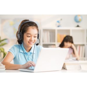 Kensington Classic EQ USB-C Headset with Mic and Volume Control