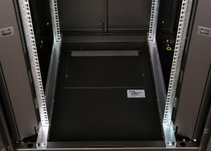 Equip Dynamic Flex 19' Cabinet, 22U, 800X800MM, RAL9005 Black