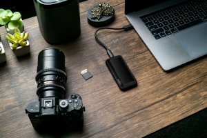 Crucial CT500X8SSD9 external solid state drive 500 GB USB Type-C 3.2 Gen 2 (3.1 Gen 2) Black