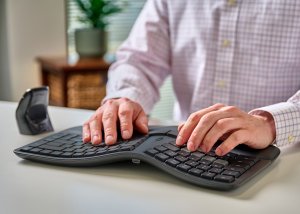 Kinesis Ergonomic mWave Quiet/Linear for PC/Windows Bluetooth Mechanical Keyboard for PC - UK Layout - Black. The mWave is a negative tilt fixed split tented design with integrated palm support. Supports simultaneous connection to 3 devices backlighting a