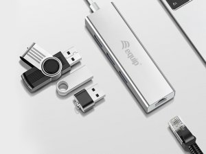 Equip USB-C to 3-port USB 3.0 Hubs with Gigabit adapter