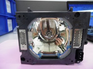 Diamond Lamps Lamp for CANON LV-7590 Projector