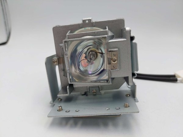 Hypertec Hyper Lamp for VIVITEK D-551:D-552:D-555:D-556:D-557W:D-555WH:DH-558:DH-559ST:D-554:D-557:H1060:DX563ST Projector