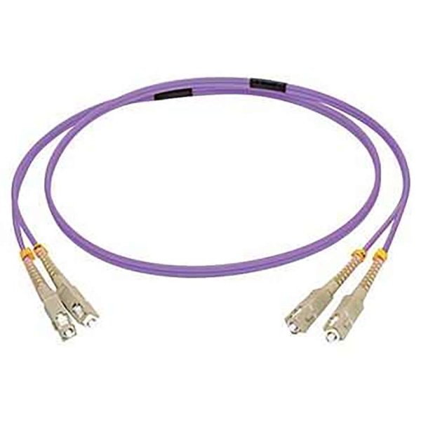 C2G 2m LC/SC OM4 LSZH Fibre Patch - Purple