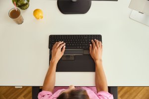 Contour Design SliderMouse Pro Regular Vegan Leather Wrist Rest Wireless