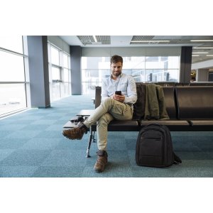 Kensington Contour 2.0 Pro Laptop Backpack – 17"