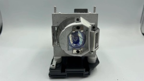 Diamond Lamps Lamp for NEC PE401H Projector