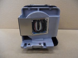 Diamond Lamps Lamp for MITSUBISHI FD630U:WD620U:XD600U Projector